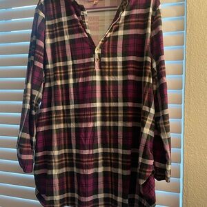 ☘️☘️Feathers Maternity Plaid Shirt - Purple and Black